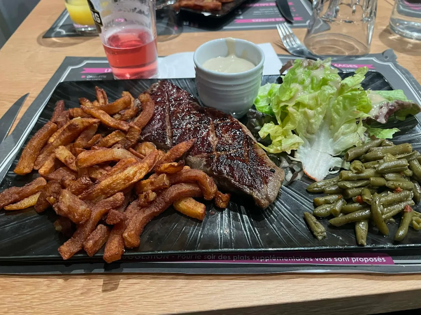 Entrecôte frites